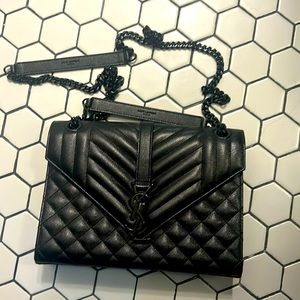 Yves Saint Laurent purse/clutch